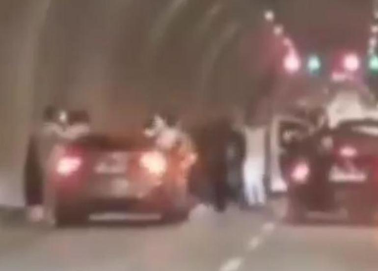 Tünelde kutlama yapıp trafiği durduran 4 sürücüye toplam 720 bin TL ceza