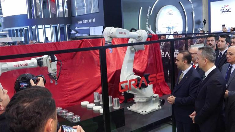 Bakan Kacır: 12 milyar dolar düzeyinde olan potansiyel dış ticaret açığını kapama imkanına sahip olacağız