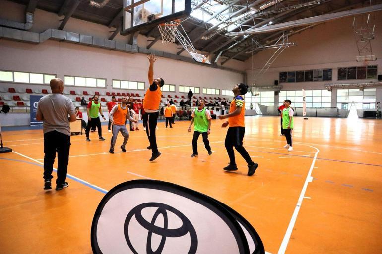 Malatya’da özel sporcular sahada iz bıraktı