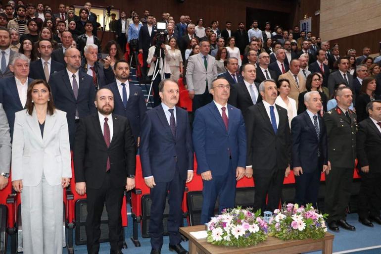 Bakan Yardımcısı Ertem: Genç işsizlik oranını yüzde 11,5 seviyesine çekme gayretimiz var