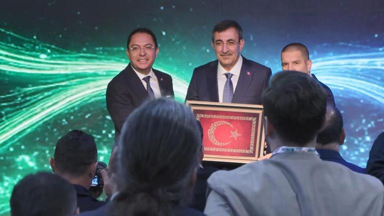 Cevdet Yılmaz: Veriyi kim daha çok üretebiliyorsa ön plana çıkacak