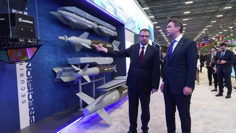 Bakan Bayraktar: Saha Expo bir iftihar vesilesi