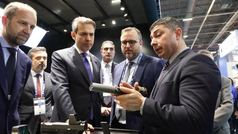 Bakan Bayraktar: Saha Expo bir iftihar vesilesi
