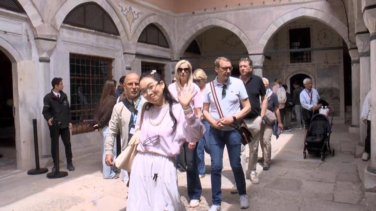 Topkapı Sarayının Harem bölümündeki Kadınefendiler ve Cariyeler Taşlığı ziyarete açıldı