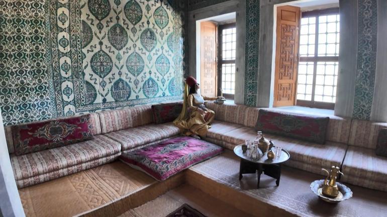 Topkapı Sarayının Harem bölümündeki Kadınefendiler ve Cariyeler Taşlığı ziyarete açıldı