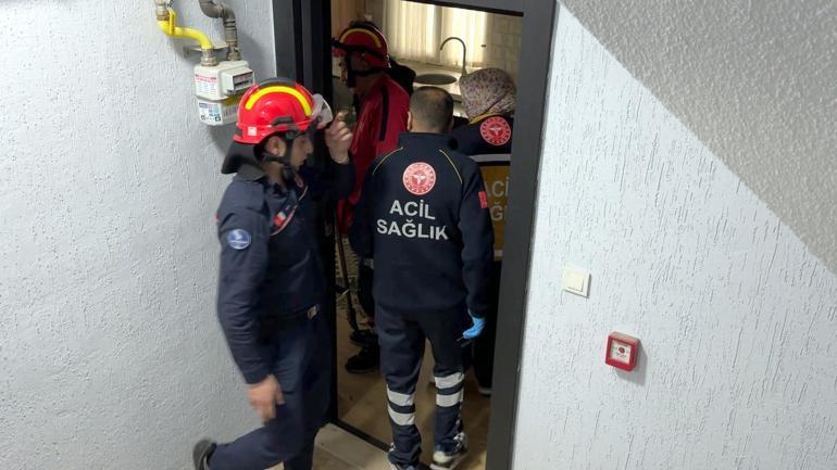 Avcılarda haber alınamayan 89 yaşındaki kadına kapı kırılarak ulaşıldı