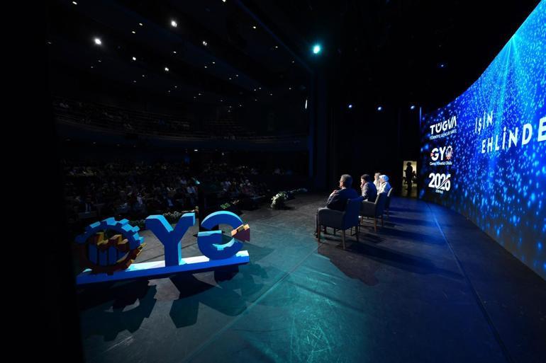 Bakan Bolat, TÜGVA Genç Yönetici Okulu 2026 Zirve Programına katıldı