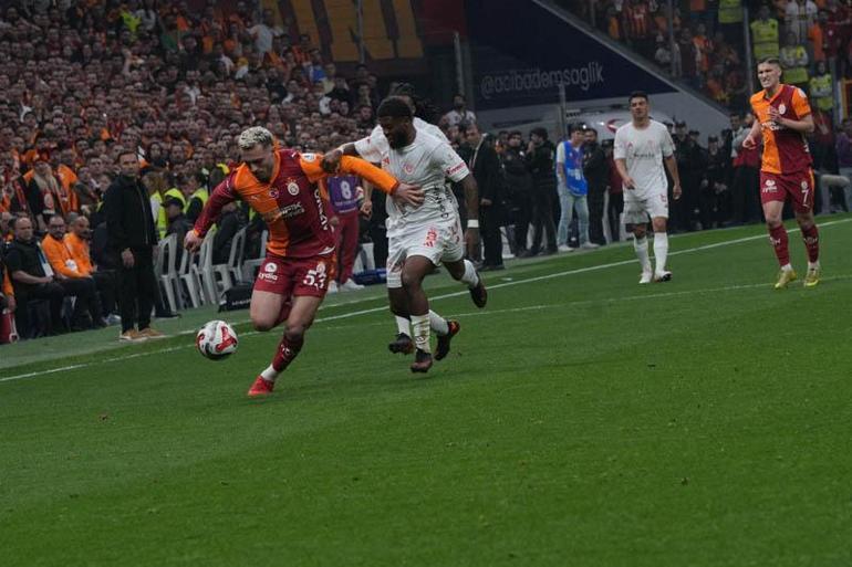 Süper Lig’de şampiyon Galatasaray