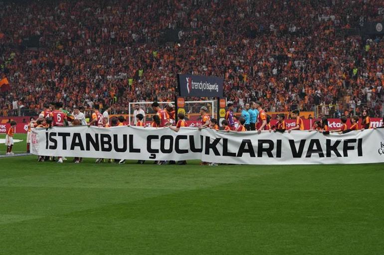 Süper Lig’de şampiyon Galatasaray