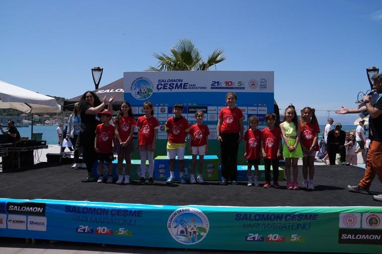 Çeşme Yarı Maratonu’nda ödüller sahiplerini buldu