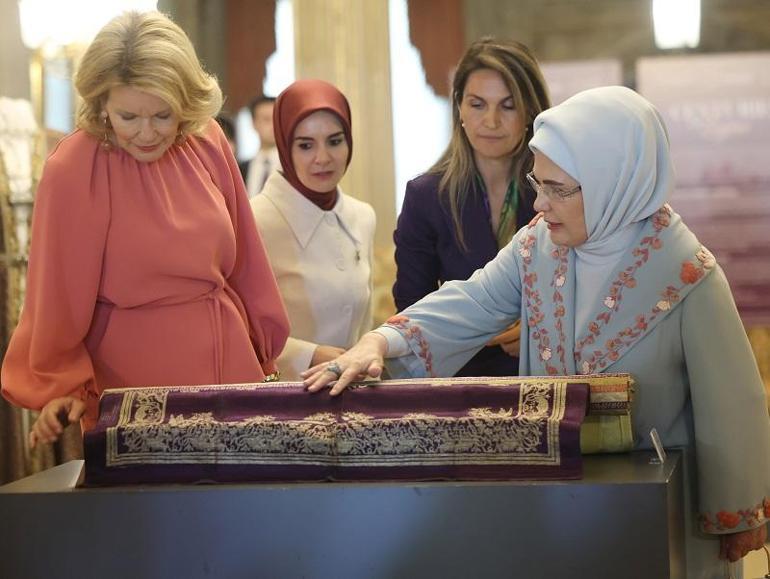 Emine Erdoğan, Belçika Kraliçesi Mathilde ile bir araya geldi