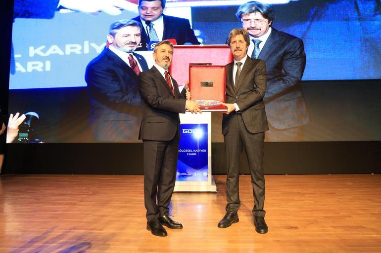 ‘Marmara Kariyer Fuarı 2026’ BUÜ’de başladı