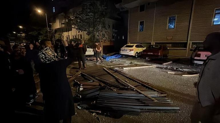 Bartında şiddetli rüzgar çatıyı uçurdu