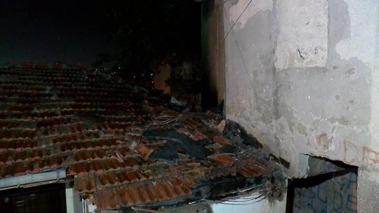 Eyüpsultanda 3 katlı binada yangın: 2si çocuk 4 yaralı