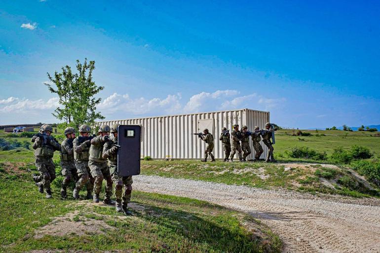 Mehmetçikten Meskun Mahallerde Muharebe Eğitimi