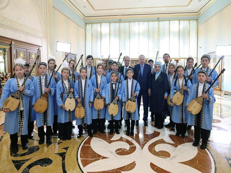 Cumhurbaşkanı Erdoğan, Kazakistanda resmi t&ouml;renle karşılandı