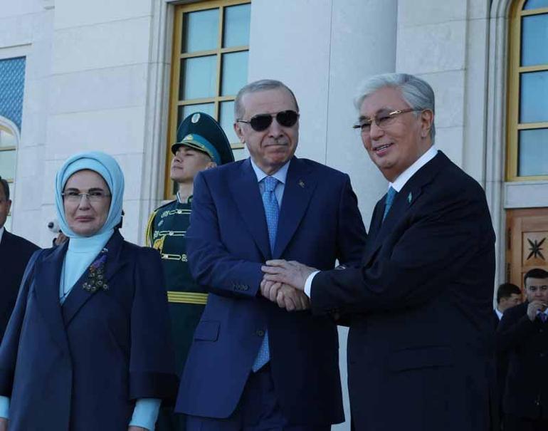 Cumhurbaşkanı Erdoğan, Kazakistanda resmi t&ouml;renle karşılandı