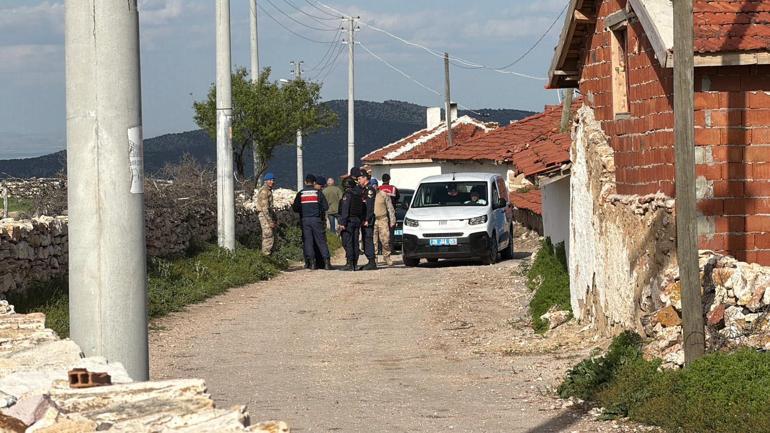 Arazi anlaşmazlığında tüfekle amcasını öldürüp, kuzenini yaraladı