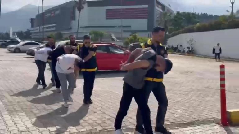 Hatayda otomobil hırsızılığı kamerada; 1 tutuklama