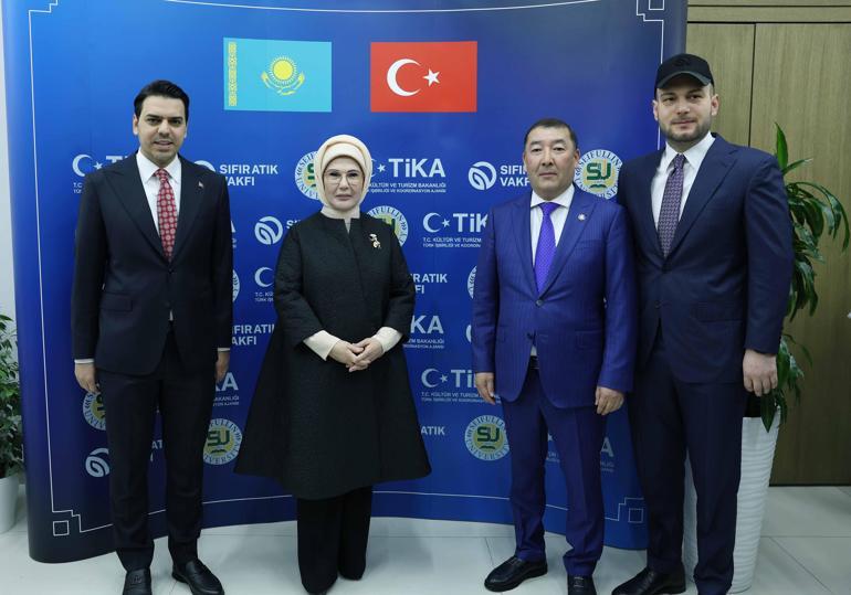 Emine Erdoğan, Kazakistanda Sıfır Atık Eğitim Laboratuvarının açılışını yaptı