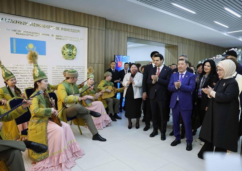 Emine Erdoğan, Kazakistanda Sıfır Atık Eğitim Laboratuvarının açılışını yaptı