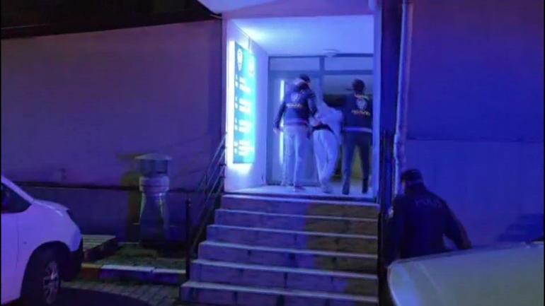 Avcılarda hırsızlık şüphelileri yakalandı; 16 yaşındaki şüphelinin 40 suç kaydı çıktı