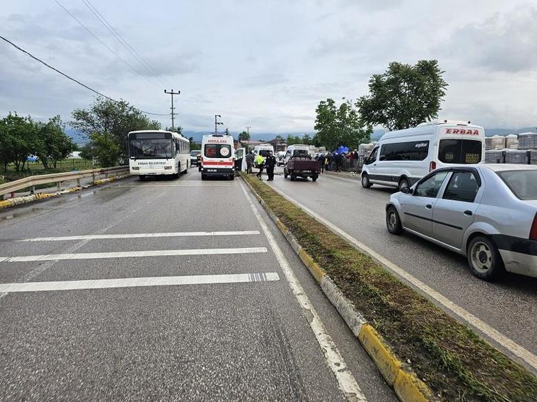Tokatta 2 minibüs çarpıştı: 11 yaralı
