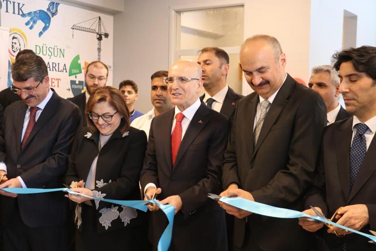 Bakan Şimşek: Teknoloji bizim için kritik bir alan