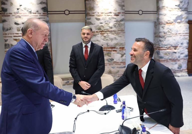 Cumhurbaşkanı Erdoğan, Süper Lig şampiyonu Galatasaray’ı kabul etti