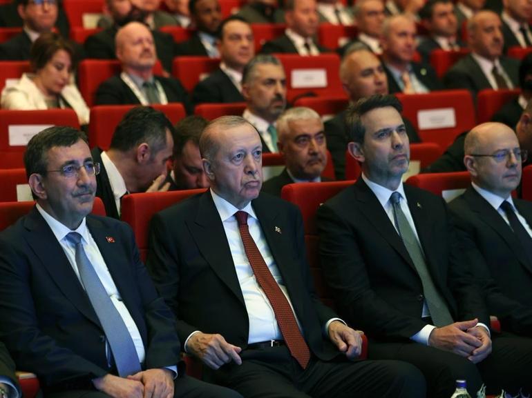 Cumhurbaşkanı Erdoğan: Enerjide tam bağımsızlık, ülkemizin kızıl elmasıdır
