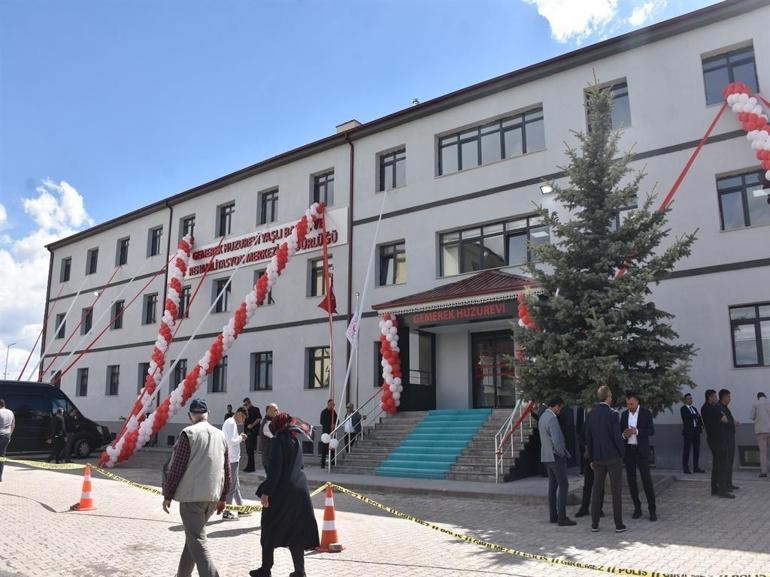 Bakan Göktaş: Aile kurumunun önemini sahada en güçlü biçimde anlatacağız