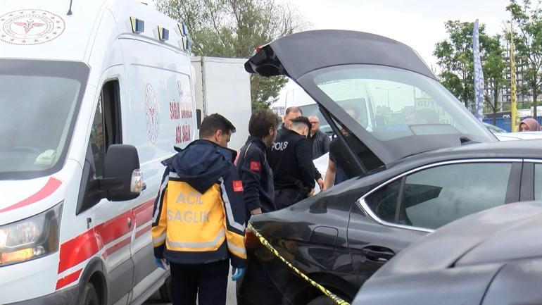 Bağcılarda otomobil bagajında ceset bulundu