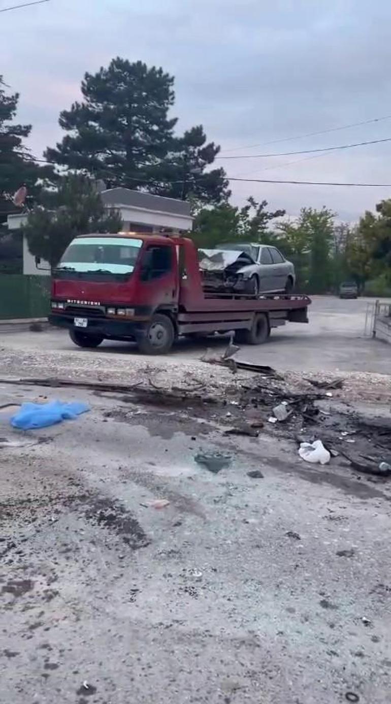 Niğde’de otomobiller çarpıştı: 2 ölü, 2 yaralı