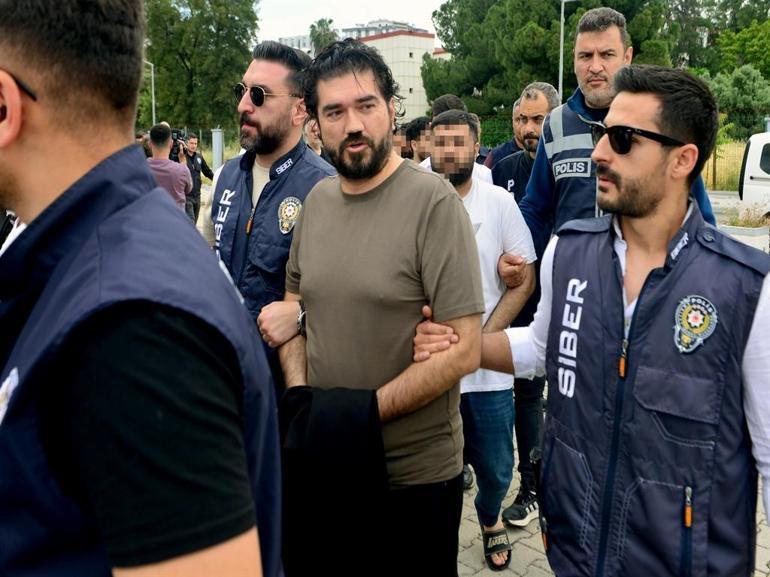 Yasa dışı bahis örgütünün kuryeleri, aklanan milyonlarca lirayı 5 liralık banknotla teslim almış