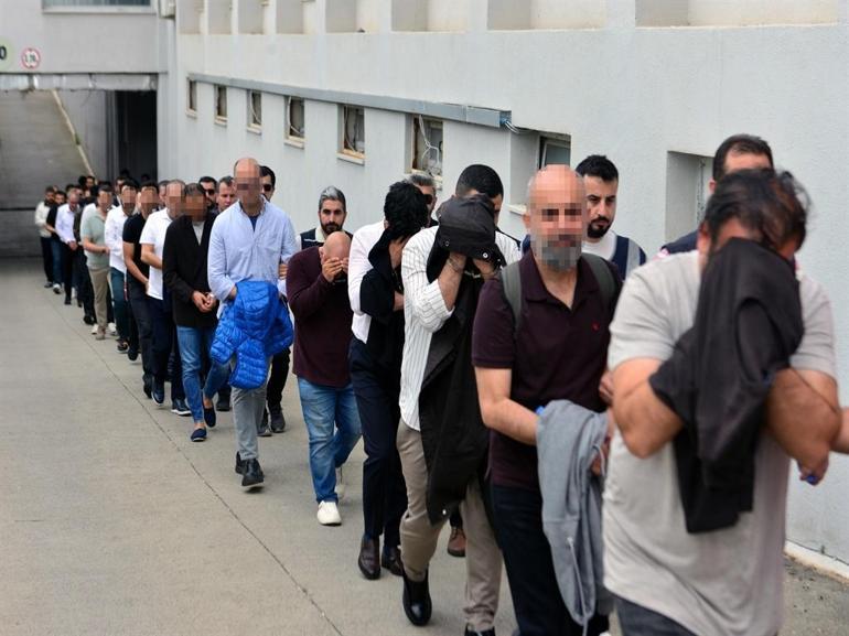 Yasa dışı bahis örgütünün kuryeleri, aklanan milyonlarca lirayı 5 liralık banknotla teslim almış