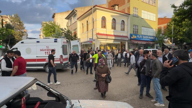 Husumetlilerinin üzerine otomobil sürdü: 2 yaralı