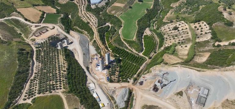 Bakan Uraloğlu: Antalya-Alanya Otoyolu Projesinde çalışmalar yoğun şekilde sürüyor