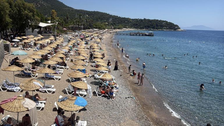 Bodrum’da Kurban Bayramının ilk gününde sahillerde yoğunluk