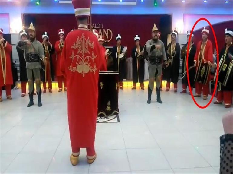 Dayısını döverek öldürüp, cesediyle 3 gün kalan şüpheli tutuklandı