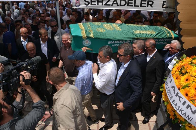 Özgür Özel, amcasının cenazesine katıldı