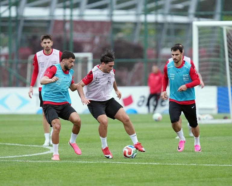 A Mili Futbol Takımı, iki günlük iznin ardından çalışmalara başladı