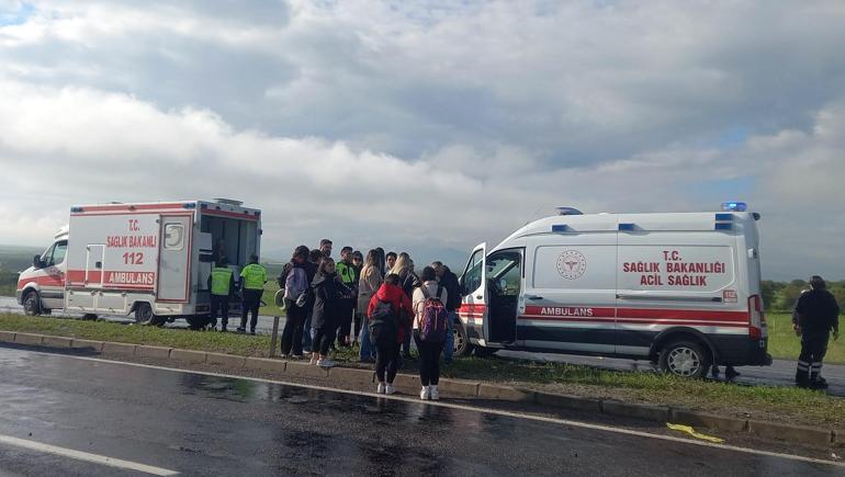 Aksarayda tur otobüsü kaza yaptı: 16 yaralı