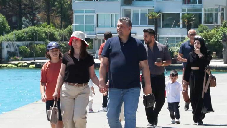Kurban Bayramının son gününde sıcak havayı fırsat bilenler sahillere akın etti