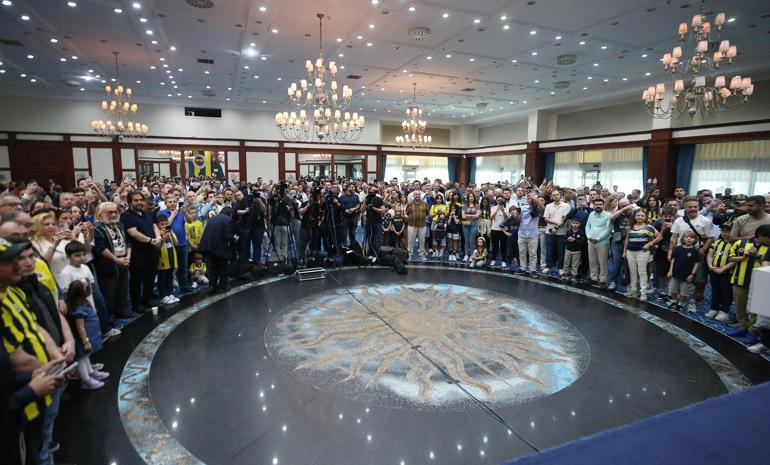 Fenerbahçede geleneksel bayramlaşma töreni yapıldı
