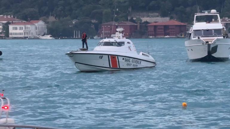 Bebek sahilinde tur teknesinde çıkan yangın söndürüldü