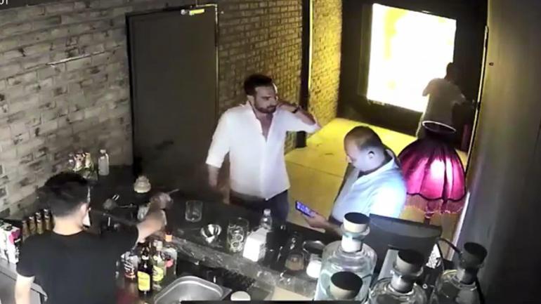 Şarkıcı Mustafa Sandalın eski bacanağı yargılandığı davada tahliye edildi; cinayet anına ilişkin yeni görüntüler