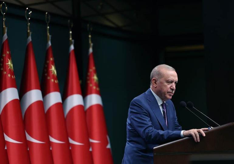 Cumhurbaşkanı Erdoğan: Ana muhalefet partisi içindeki tartışmaların hiçbiri bizi ilgilendirmiyor