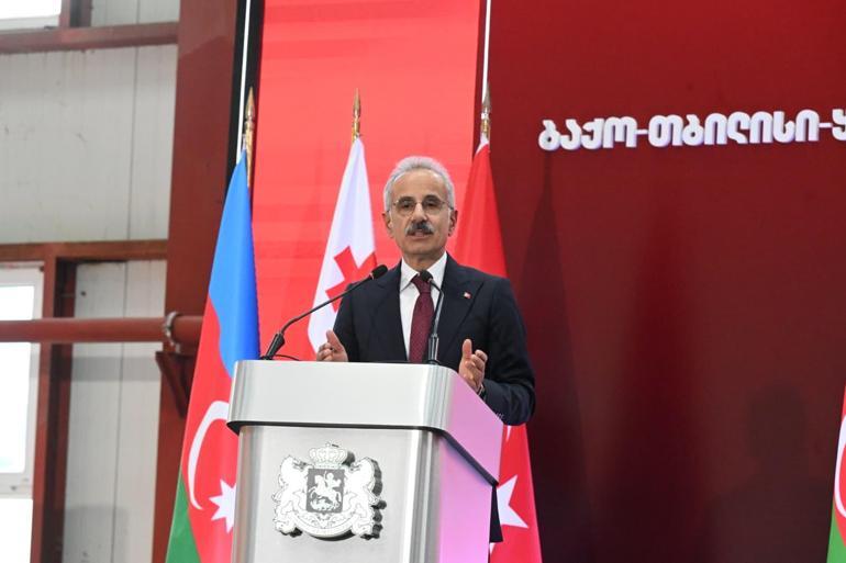 BTK Demir Yolu Hattının tam kapasite işletimi için resmi açılış töreni düzenlendi