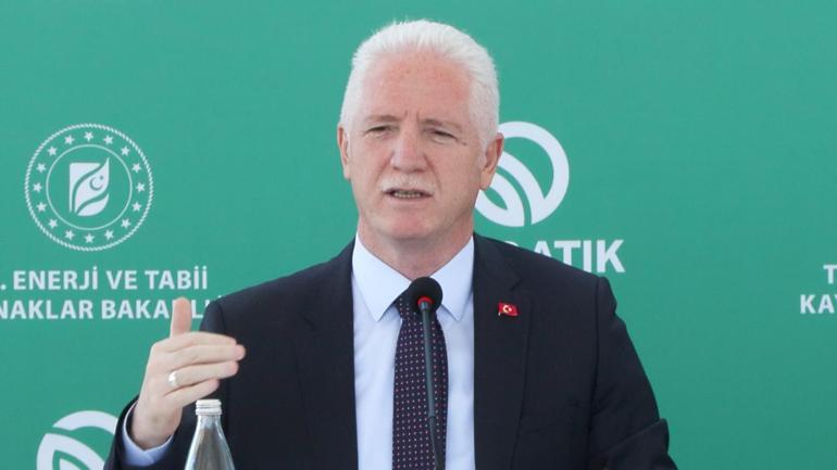 Bakan Bayraktar: Sıfır emisyonlu ve karbon nötr emisyonlu ekonomi hedefimiz var