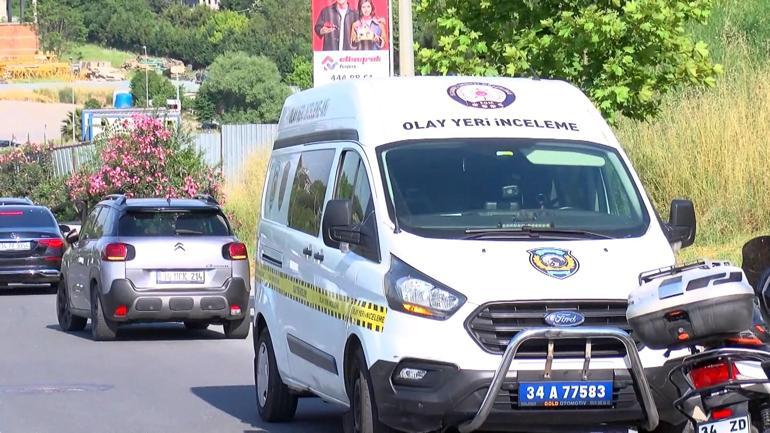 Küçükçekmecede iş makinesi taşıyan çekici devrildi; şoförün öldüğü kaza kamerada